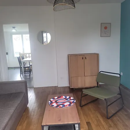 Appartement Bord De Mer, T4 *